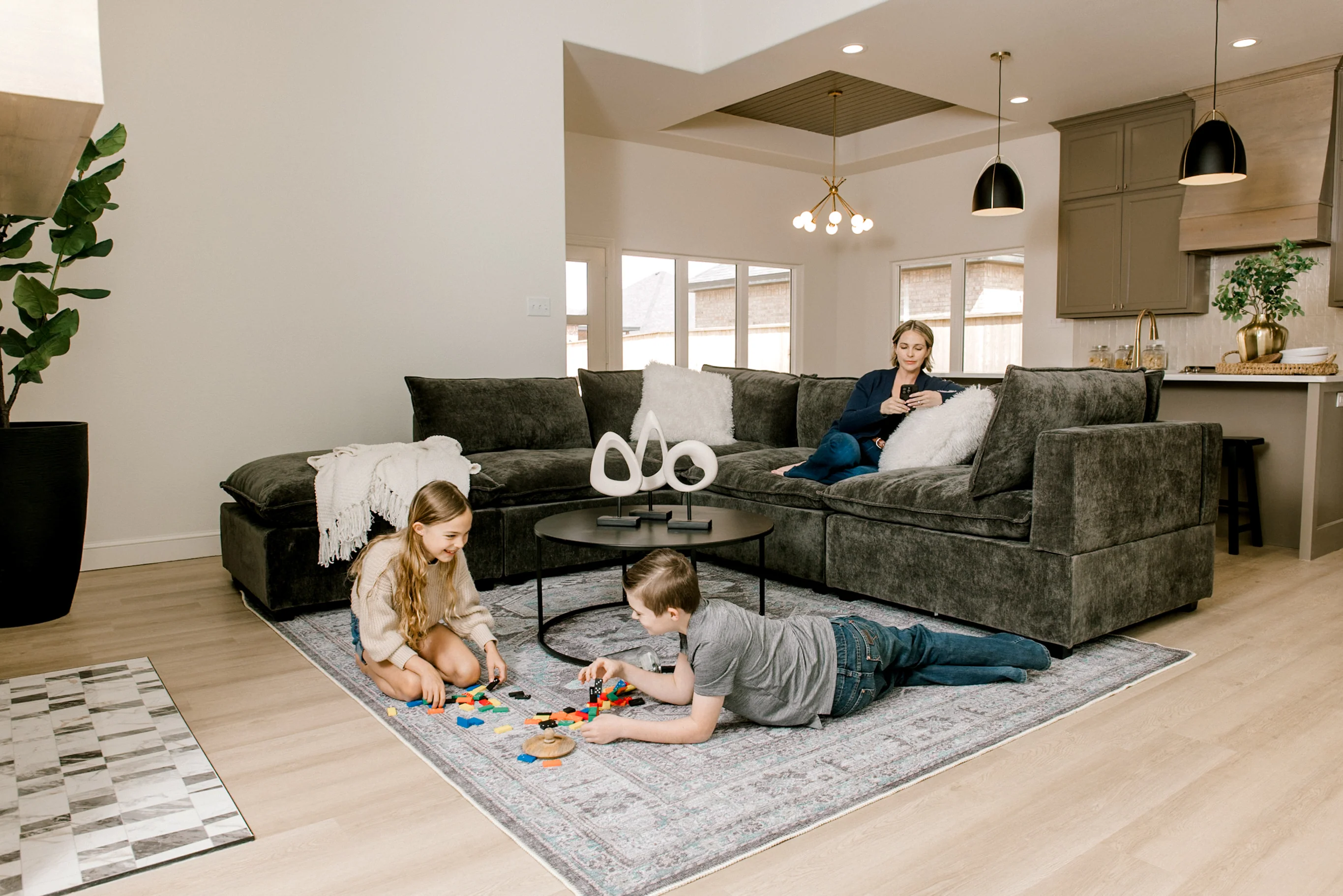 Luna Corner Sectional - Image 23